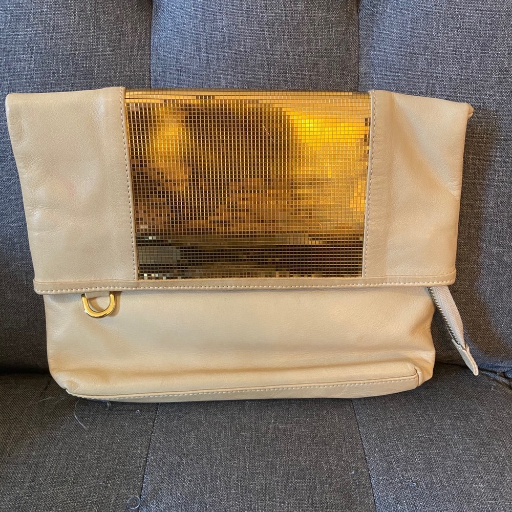 GUIA’S Foldover Clutch
